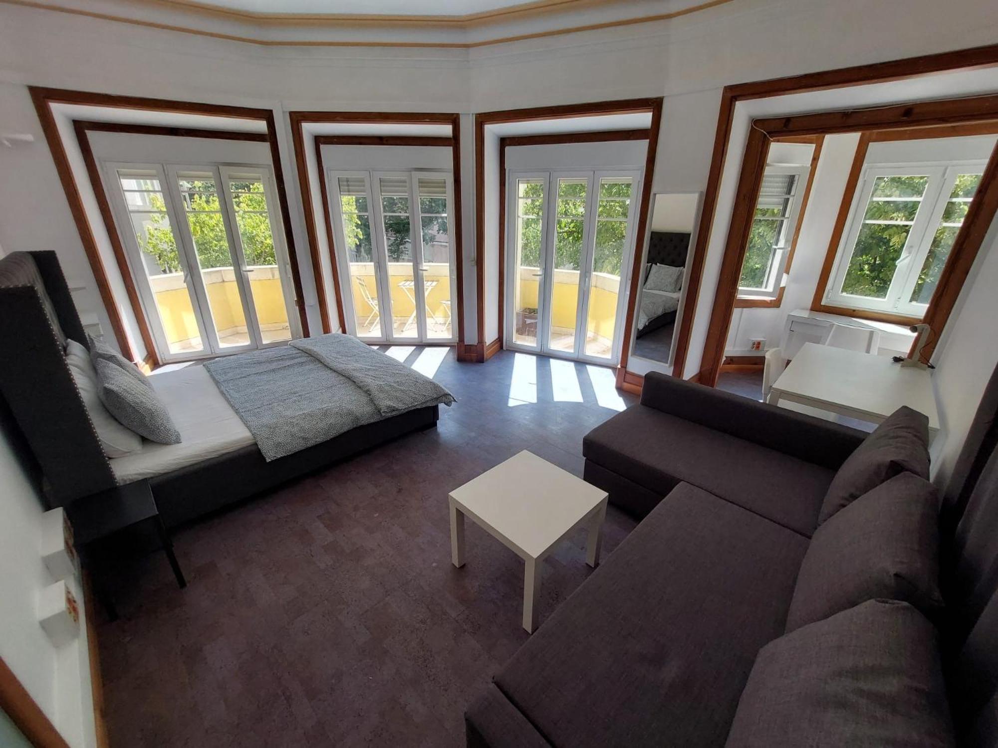 Отель Coliving And Coworking Parque Eduardo VII Лиссабон Экстерьер фото